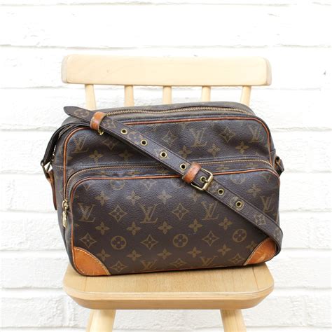 louis vuitton nile mm|Louis Vuitton Nile crossbody bag.